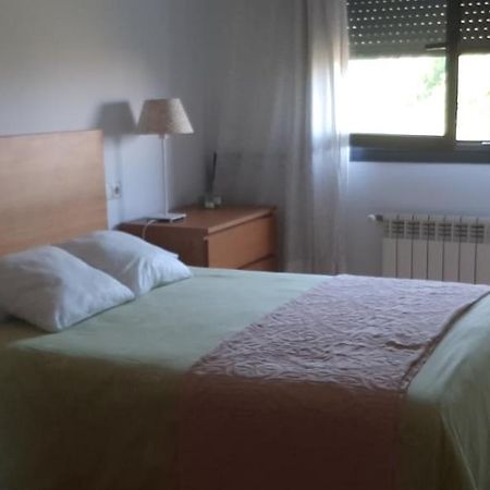 Torre De La Fuente Aprtovistas Piscina Parking Leilighet Oviedo Eksteriør bilde